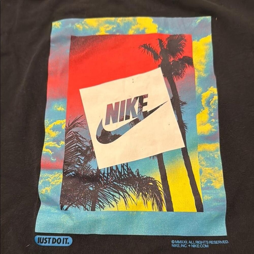 Nike Men's Black and Grey Top - Picture 3 of 8